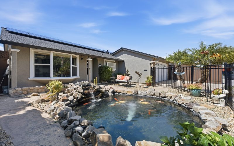5827 Bellflower Dr., Newark, CA